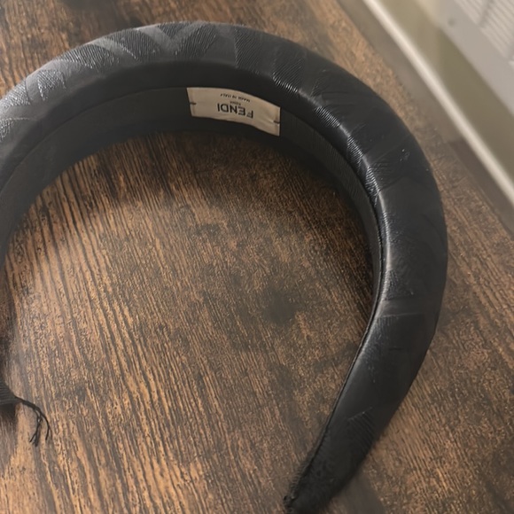 Fendi monogram headband EMBROIDERED HEADBAND - Picture 6 of 6